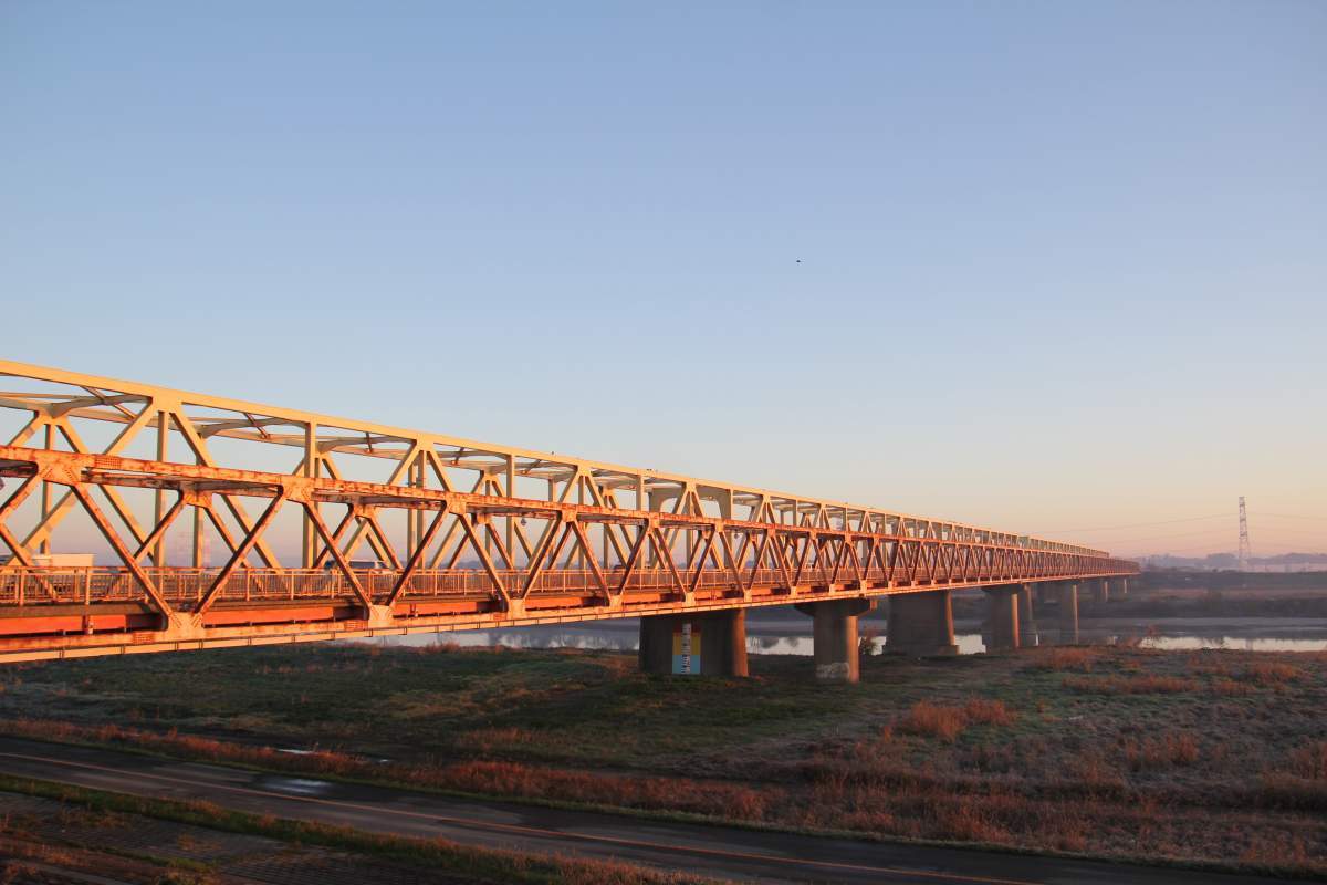 芽吹大橋 坂東市観光協会